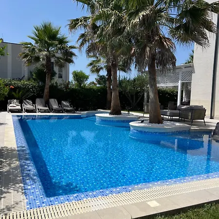 Vala Mar Hotel *